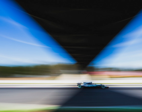 九游娱乐-车坛“天王”背后的艰辛历程的简单介绍