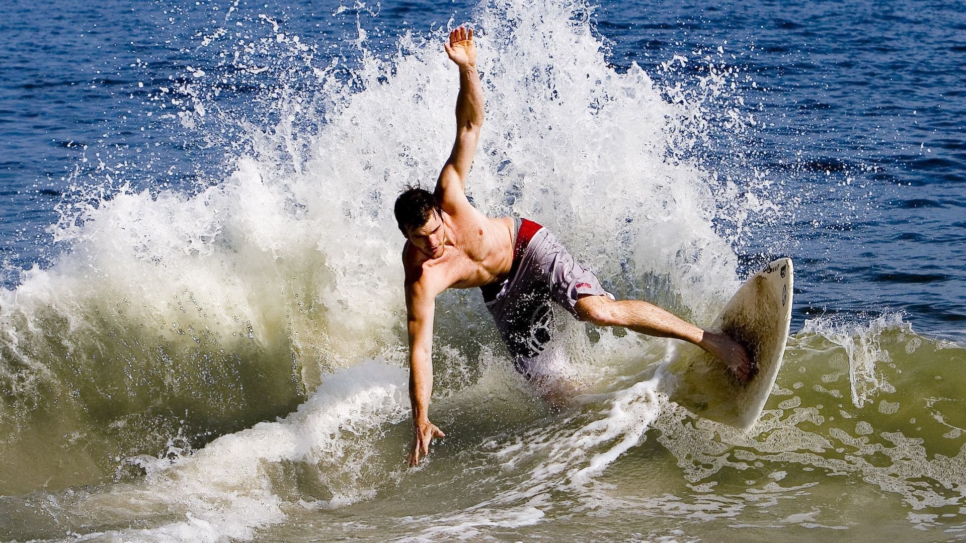 九游网游官网-马克·阿特金森：突破的艺术，南非队攻击线的关键推动者，阿特金森和麦克里兰的成就动机理论